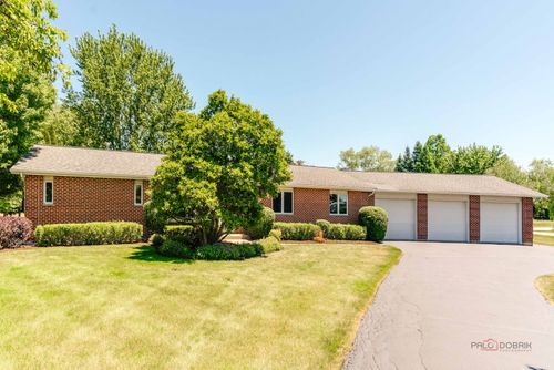1516 W Reiche Ln, McHenry, IL, 60051-9716 | Card Image