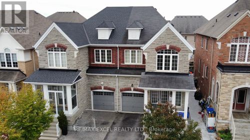 15 Zeng Cheng Dr, Markham, ON, L6C0T6 | Card Image