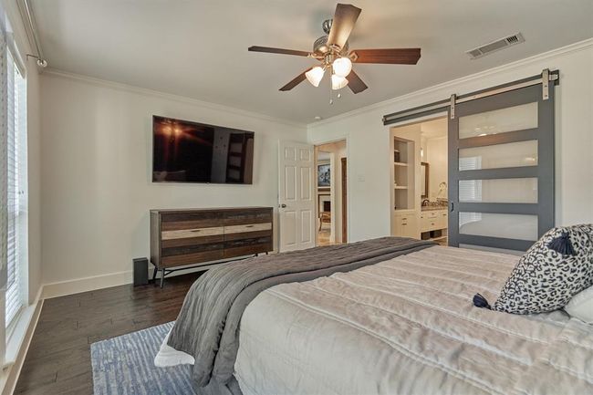 6102 Darby Way, House other with 5 bedrooms, 3 bathrooms and 2 parking in Spring TX | Image 20