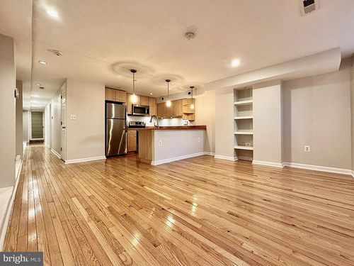 b-2017 13th St Nw, WASHINGTON, DC, 20009-4434 | Card Image