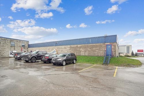 c-590 S Service Rd, Stoney Creek, ON, L8E2W1 | Card Image