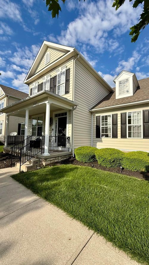 5182 Horseshoe Falls Dr, Dublin, OH, 43016-8043 | Card Image