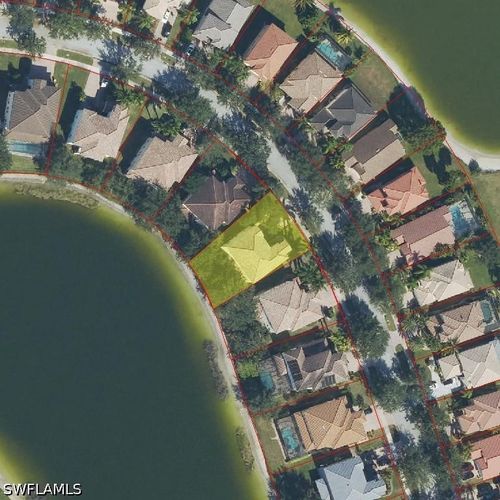 2075 Par Dr, NAPLES, FL, 34120-0518 | Card Image
