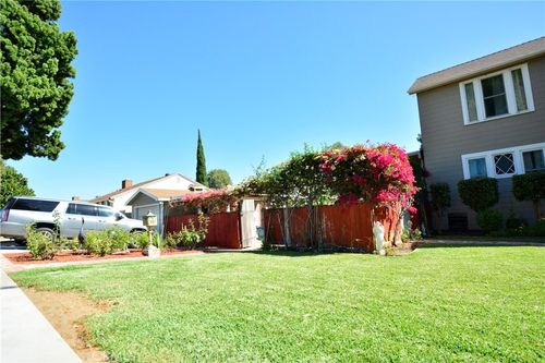 14320 La Cuarta, Whittier, CA, 90602 | Card Image