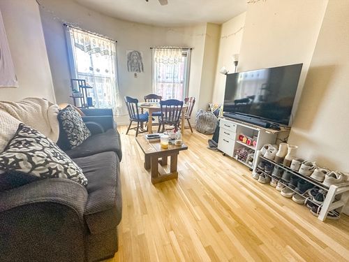 apt-3-38 S Huntington Ave, Boston, MA, 02130-4790 | Card Image