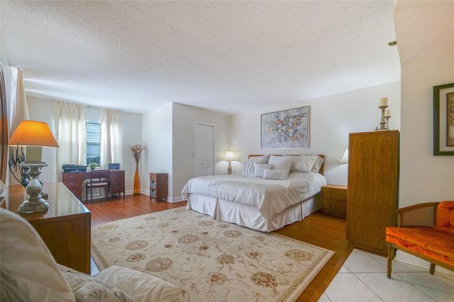 APT-807B - 3910 Inverrary Blvd, Condo with 2 bedrooms, 2 bathrooms and null parking in Lauderhill FL | Image 24