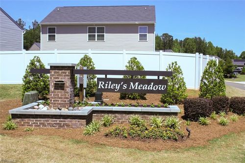 2351 Lily Dr, Haw River, NC, 27258-8777 | Card Image