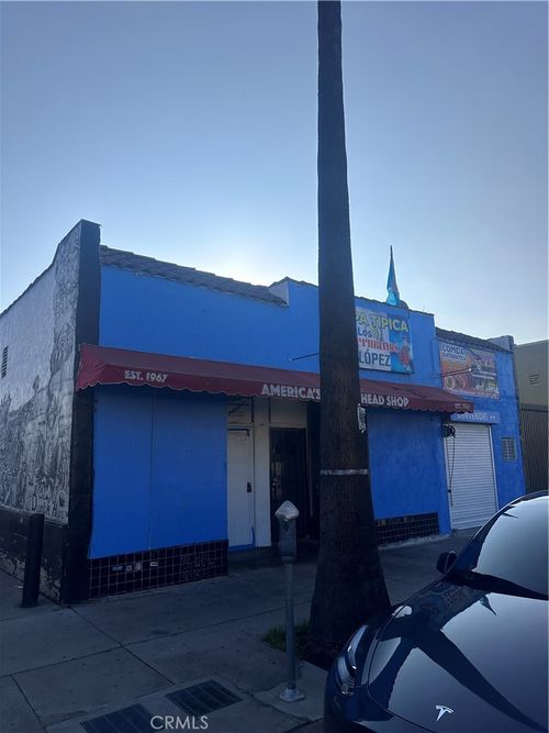 6700 Van Nuys Blvd, Van Nuys, CA, 91405-4619 | Card Image
