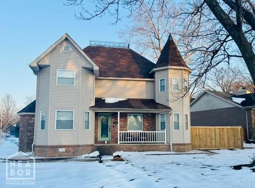 2200 Rains St, Jonesboro, AR, 72401-6060 | Card Image