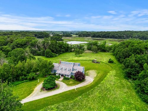 1 Ready Marsh Way, Ipswich, MA, 01938-1311 | Card Image