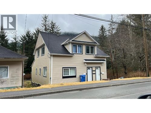 845 Comox Ave, Prince Rupert, BC, V8J2T4 | Card Image