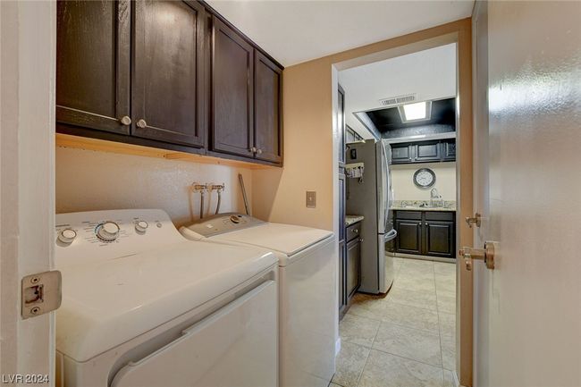 APT-25 - 2941 Country Manor Ln, Condo with 3 bedrooms, 2 bathrooms and null parking in Las Vegas NV | Image 26