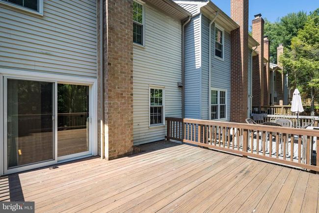 7710 Asterella Ct, Townhouse with 3 bedrooms, 4 bathrooms and null parking in SPRINGFIELD VA | Image 16