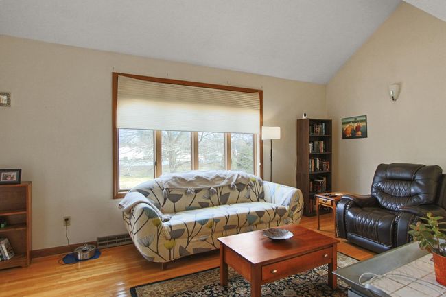 12 Yorkshire Ln, House other with 2 bedrooms, 2 bathrooms and null parking in Nashua NH | Image 9