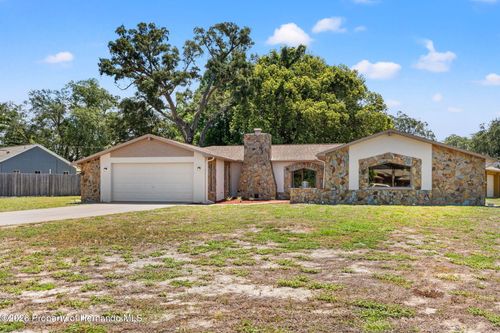 1068 Tryon Cir, Spring Hill, FL, 34606-5249 | Card Image