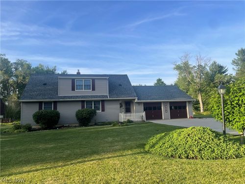 37460 Giles Rd, Grafton, OH, 44044-9131 | Card Image