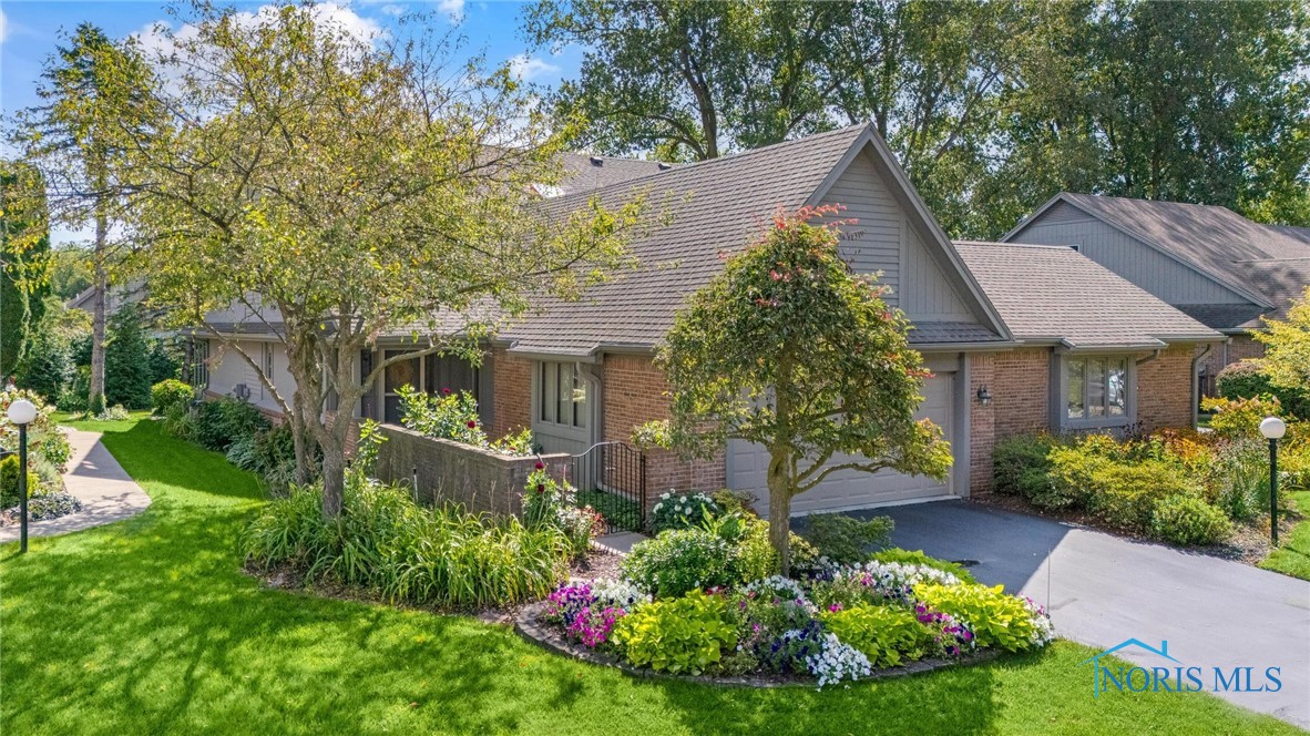 Woodforest Pkwy, Sylvania, OH 43560
