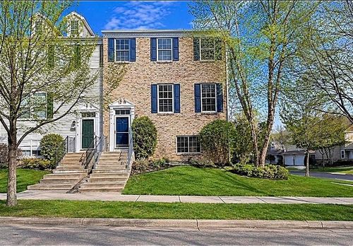 9980 Wildflower Dr, Eden Prairie, MN, 55347-5035 | Card Image