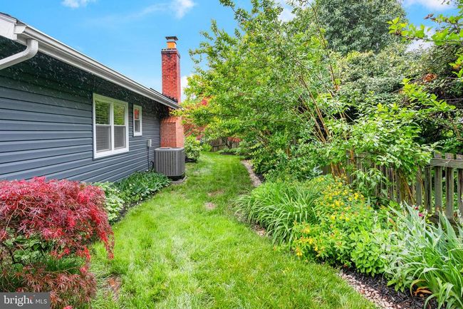 261 E Juniper Ave, House other with 3 bedrooms, 2 bathrooms and null parking in STERLING VA | Image 28