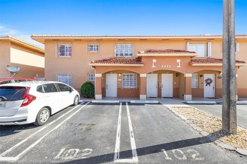 apt-102-2425 W 76th St, Hialeah, FL, 33016-5669 | Card Image