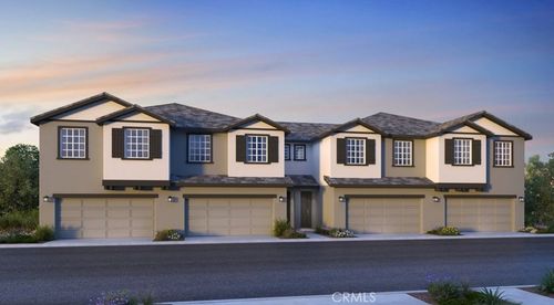 32897 Manhattan Ave, Winchester, CA, 92596-8080 | Card Image