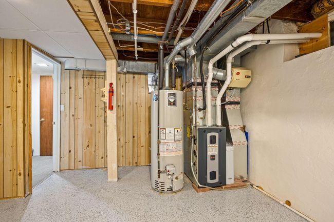 Furnace and water heater are newer. | Image 23