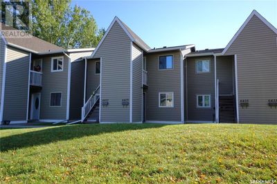 6429 Rochdale Blvd, Condo with 2 bedrooms, 1 bathrooms and null parking in Regina SK | Image 1