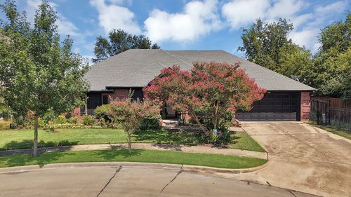2716 Rochelle Pt, Irving, TX, 75062-9240 | Card Image