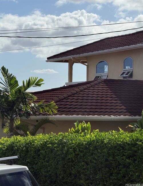 99-446 Hakina Street, Aiea, HI, 96701 | Card Image
