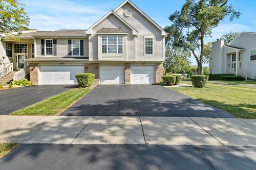 2669 S Embers Ln, Arlington Heights, IL, 60005-4682 | Card Image