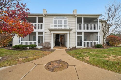 1261 Joyce Ln, Ann Arbor, MI, 48103-8870 | Card Image