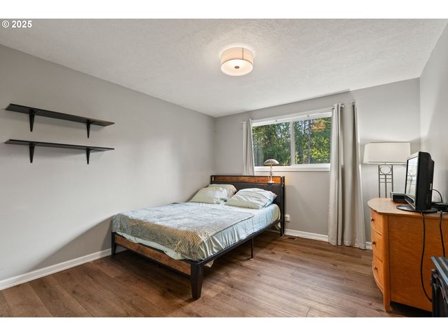 22400 S Evergreen Dr, House other with 5 bedrooms, 3 bathrooms and 2 parking in Beavercreek OR | Image 16
