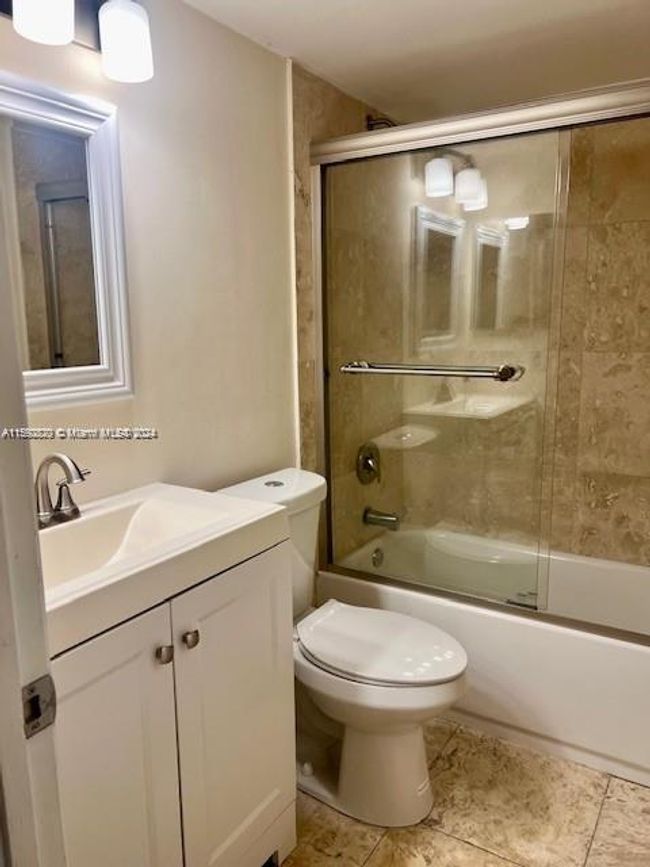 APT-1217 - 9244 W Atlantic Blvd, Condo with 2 bedrooms, 2 bathrooms and null parking in Coral Springs FL | Image 12