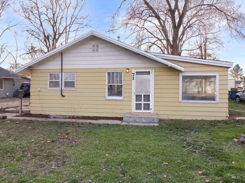 71 N Yale St, Nampa, ID, 83651-2342 | Card Image