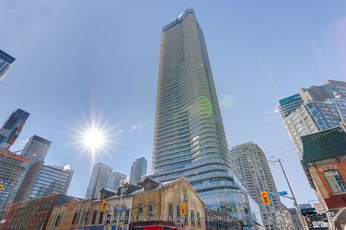 2911-11 Wellesley St W, Toronto, ON, M4Y0G4 | Card Image