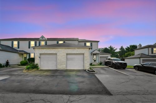 90e-202 Hawkins Lane, Blacklick, OH, 43004 | Card Image