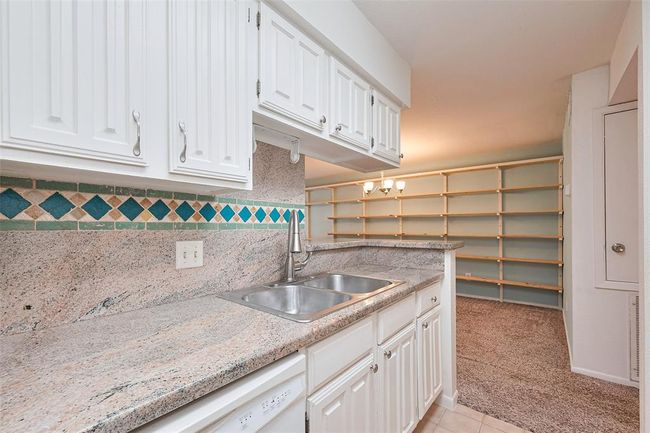 APT-117 - 4001 Nasa Pkwy, Townhouse with 1 bedrooms, 1 bathrooms and null parking in El Lago TX | Image 12