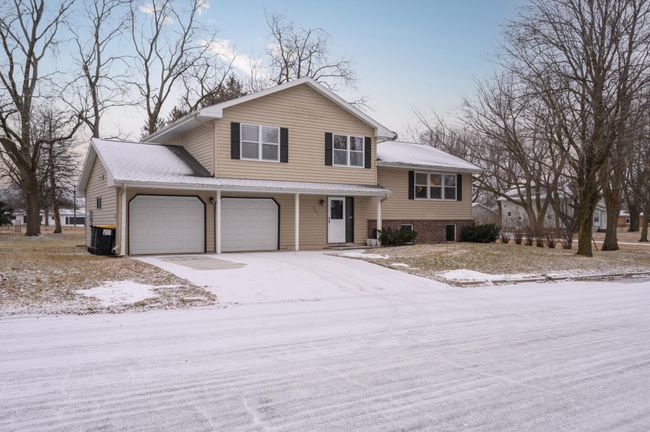 405 3 Rd St Ne, House other with 3 bedrooms, 2 bathrooms and null parking in Hayfield MN | Image 26