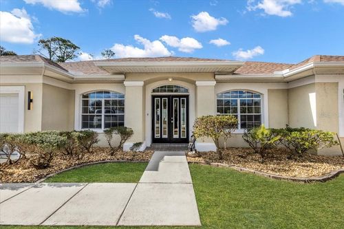 11 Wentworth Ln, Palm Coast, FL, 32164-7823 | Card Image