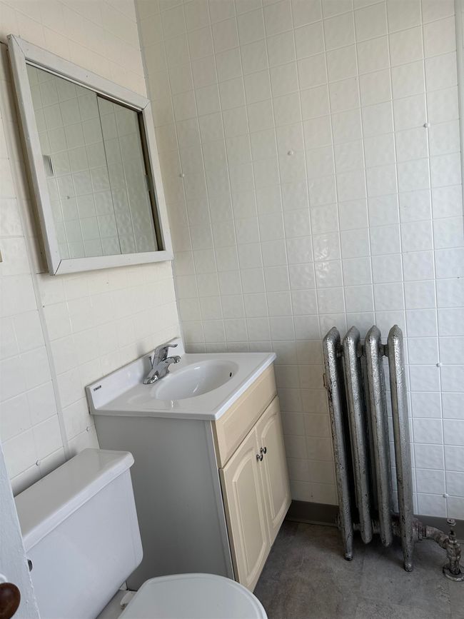 1 - 67 Forest St, Home with 3 bedrooms, 1 bathrooms and null parking in Manchester NH | Image 12