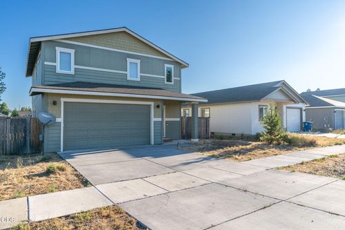 16428 Bassett Road, La Pine, OR, 97739 | Card Image