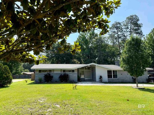 111 Dogwood Pl, Atmore, AL, 36502-9164 | Card Image