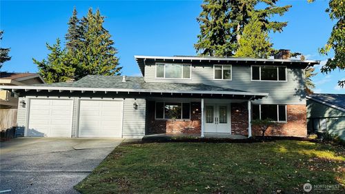 12920 Se 68th Street, Bellevue, WA, 98006 | Card Image