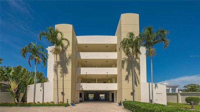 UNIT-102 - 221 Bayshore Rd, Condo with 3 bedrooms, 3 bathrooms and null parking in Nokomis FL | Image 4