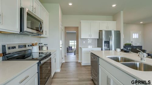 12264 S 207th Street, Gretna, NE, 68028 | Card Image