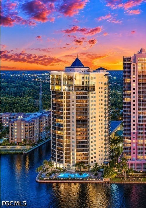2002-2797 1st St, FORT MYERS, FL, 33916-1868 | Card Image