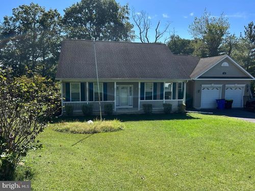 120 S Meadow Dr, Townsend, DE, 19734-9425 | Card Image