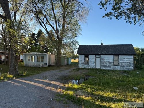 5571 E Iona Rd, Iona, ID, 83427-5104 | Card Image