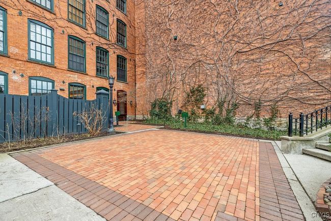110 - 429 N Franklin St, Condo with 2 bedrooms, 3 bathrooms and null parking in Syracuse NY | Image 40