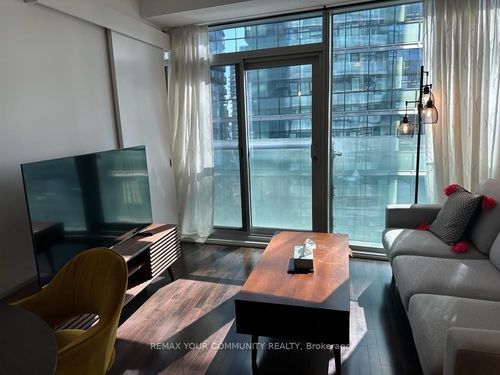 1709-14 York St, Toronto, ON, M5J0B1 | Card Image